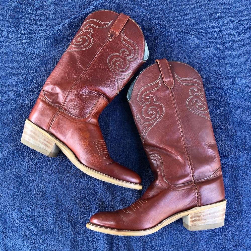 Vintage dingo brown Cowboy Boots